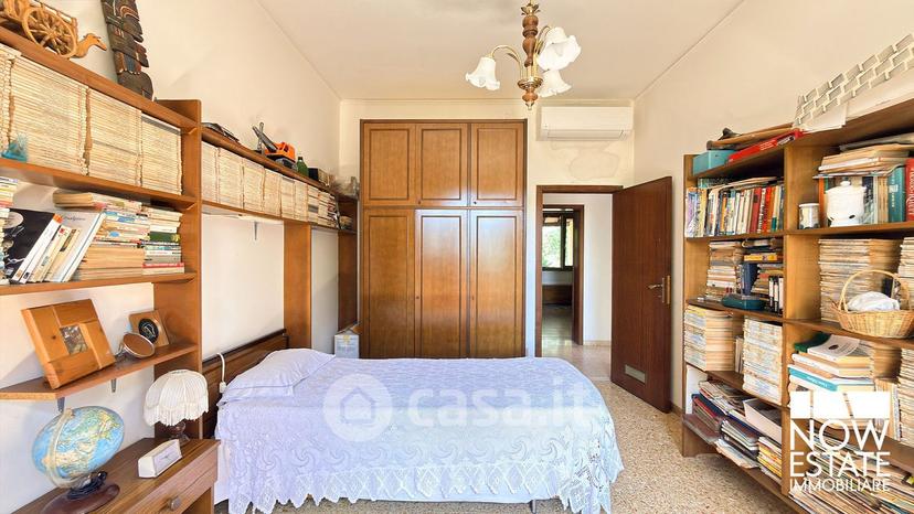 Villa in Passo della Scheggia — foto 28 di 49