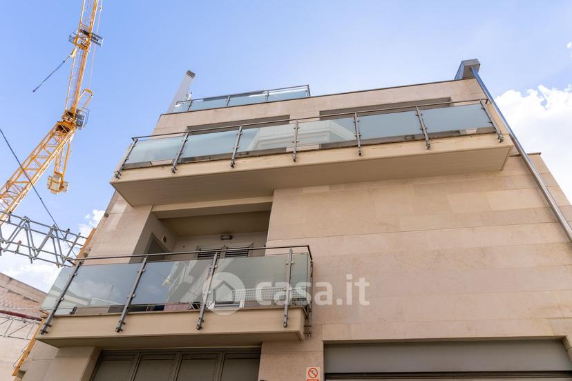 Quadrilocale in Via Edmondo de Amicis 50 a — foto 26 di 30