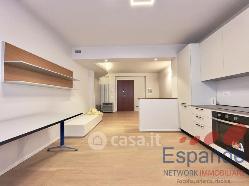 Stanza in Corso Giuseppe Mazzini 10 — foto 15 di 34