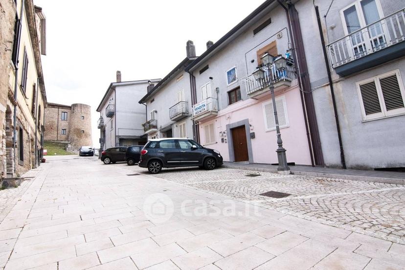 Trilocale in Via Pie' di Castello — foto 8 di 15