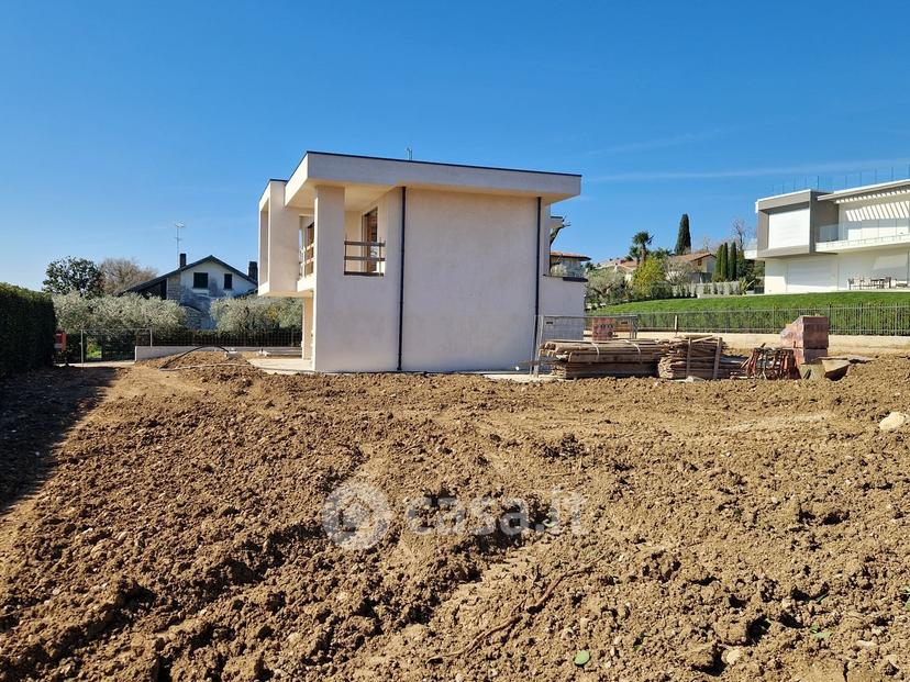 Villa in Via San Cassiano — foto 23 di 48
