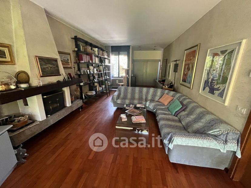 Villa in Via Val d'Ossola — foto 7 di 49