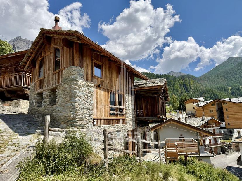 Villa in Frazione Bringaz 2 — foto 3 di 61