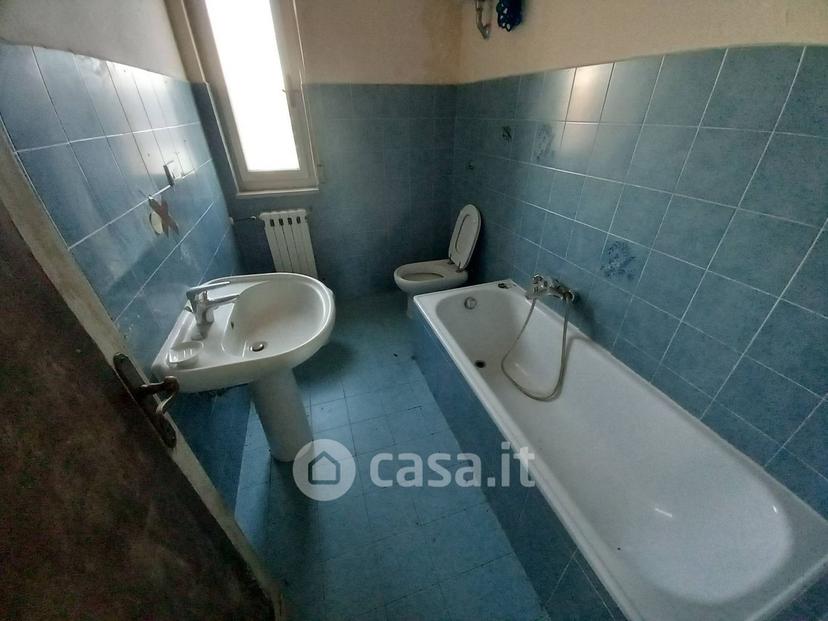Quadrilocale in Viale delle Terme 30 — foto 6 di 12