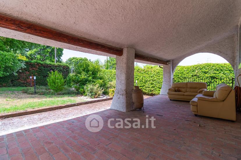 Villa in Via della Rondella 3 — foto 2 di 57