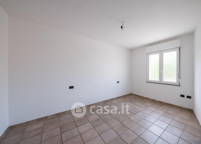 Trilocale in Via Nuova 4 — foto 21 di 24