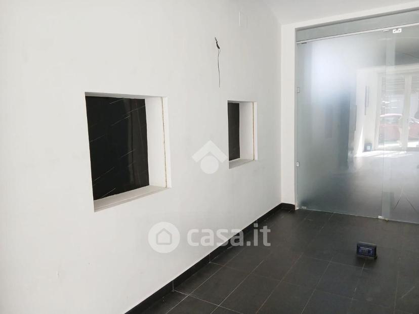 Monolocale in Via Felice Terracciano 21 — foto 6 di 15