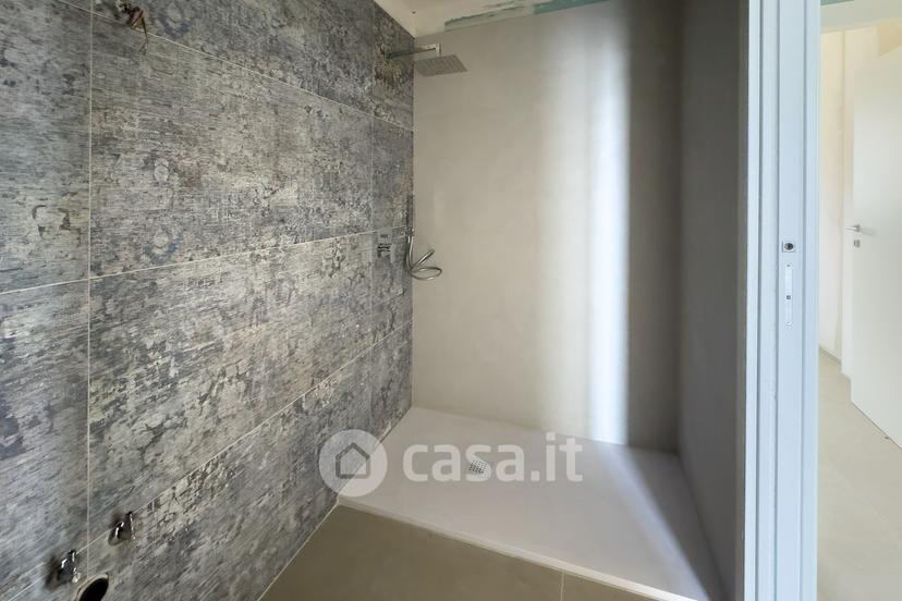 Quadrilocale in Via Caduti di Nassirya 67 — foto 17 di 40