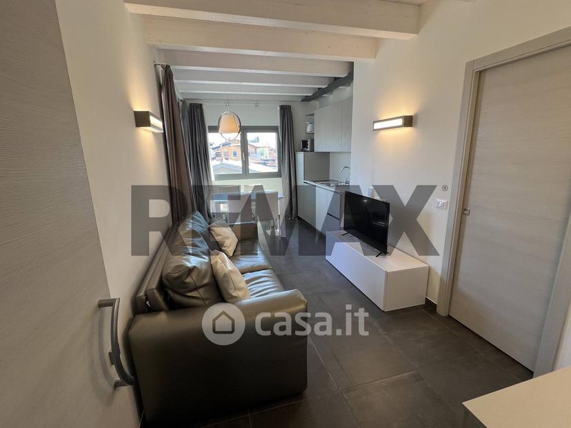 Trilocale in Via Canova — foto 15 di 39
