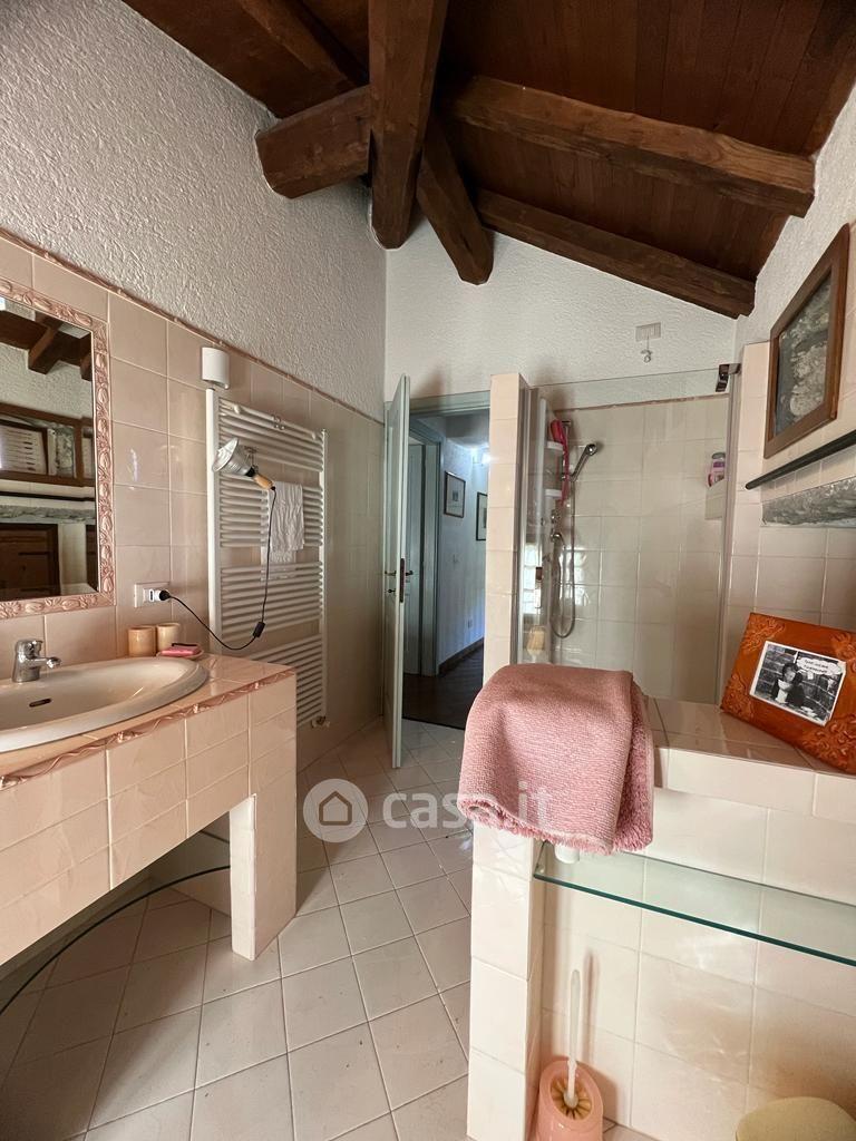 Villa in Strada Provinciale — foto 2 di 42