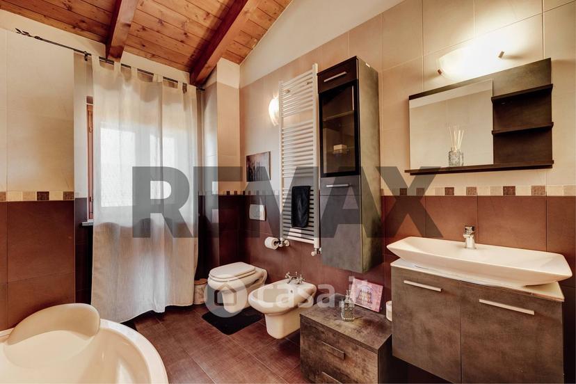 Villa in Strada della Carlina 17 — foto 25 di 52
