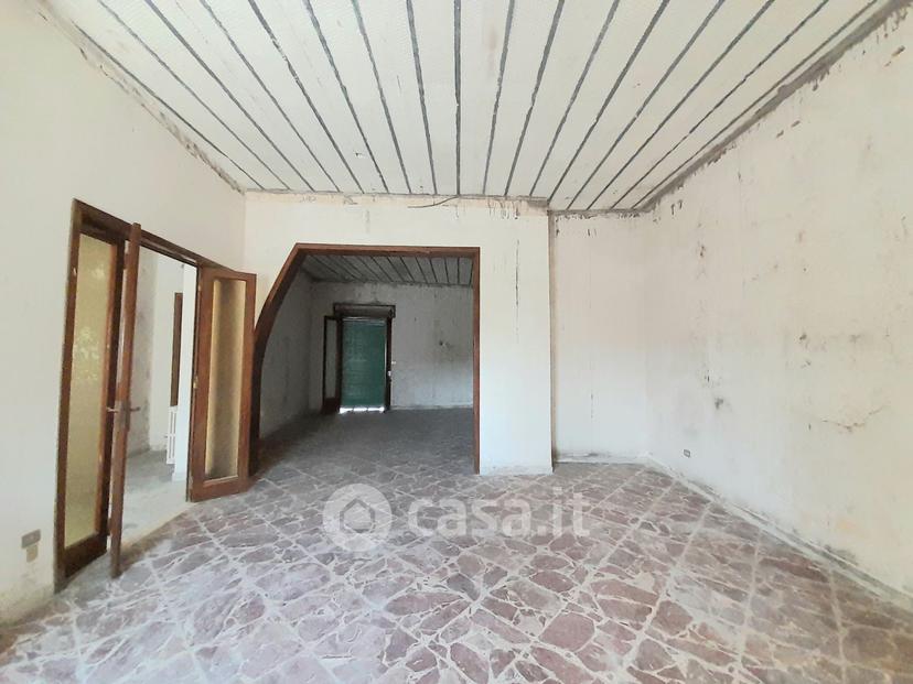 Appartamento in Via Giuseppe Garibaldi 99 — foto 4 di 52