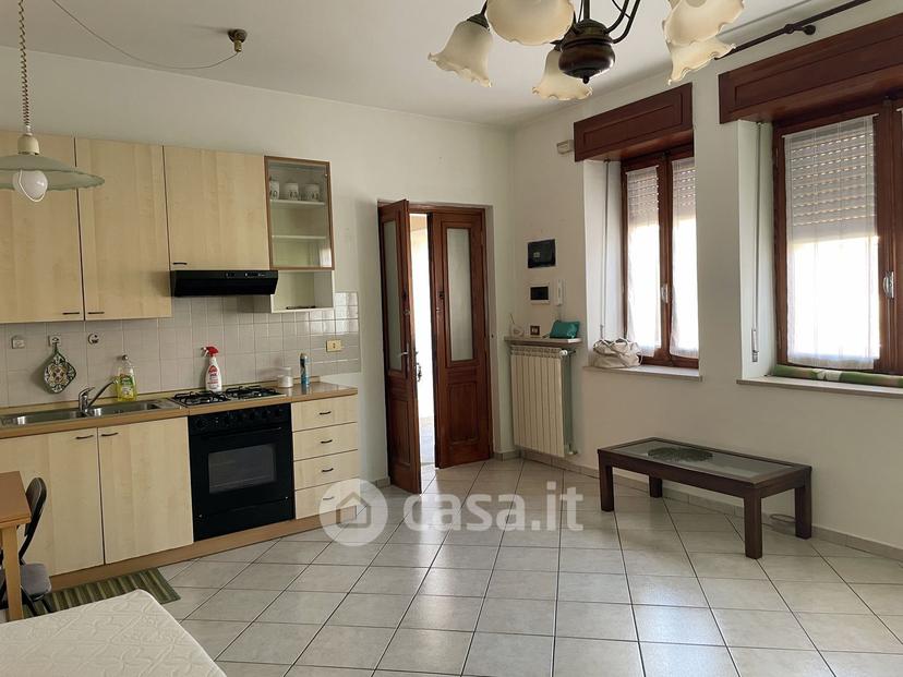 Monolocale in Via Cernaia — foto 4 di 22