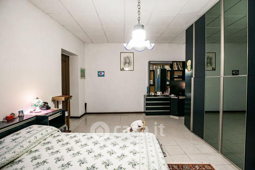 Trilocale in Via Porro Lambertenghi — foto 10 di 71