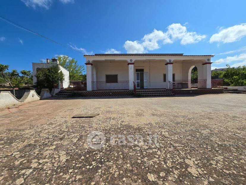 Villa in Strada Provinciale 28 — foto 21 di 42