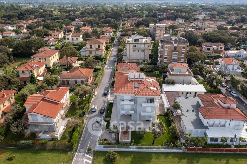 Appartamento in Via Candia 4 — foto 2 di 39