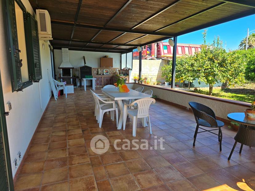 Villa in Via G. Martino — foto 4 di 68