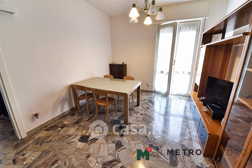 Trilocale in Viale C. Battisti 46 — foto 5 di 18