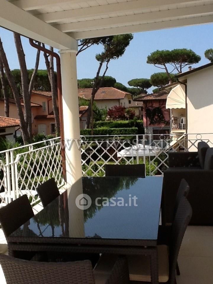 Villa in Via Leonardo da Vinci