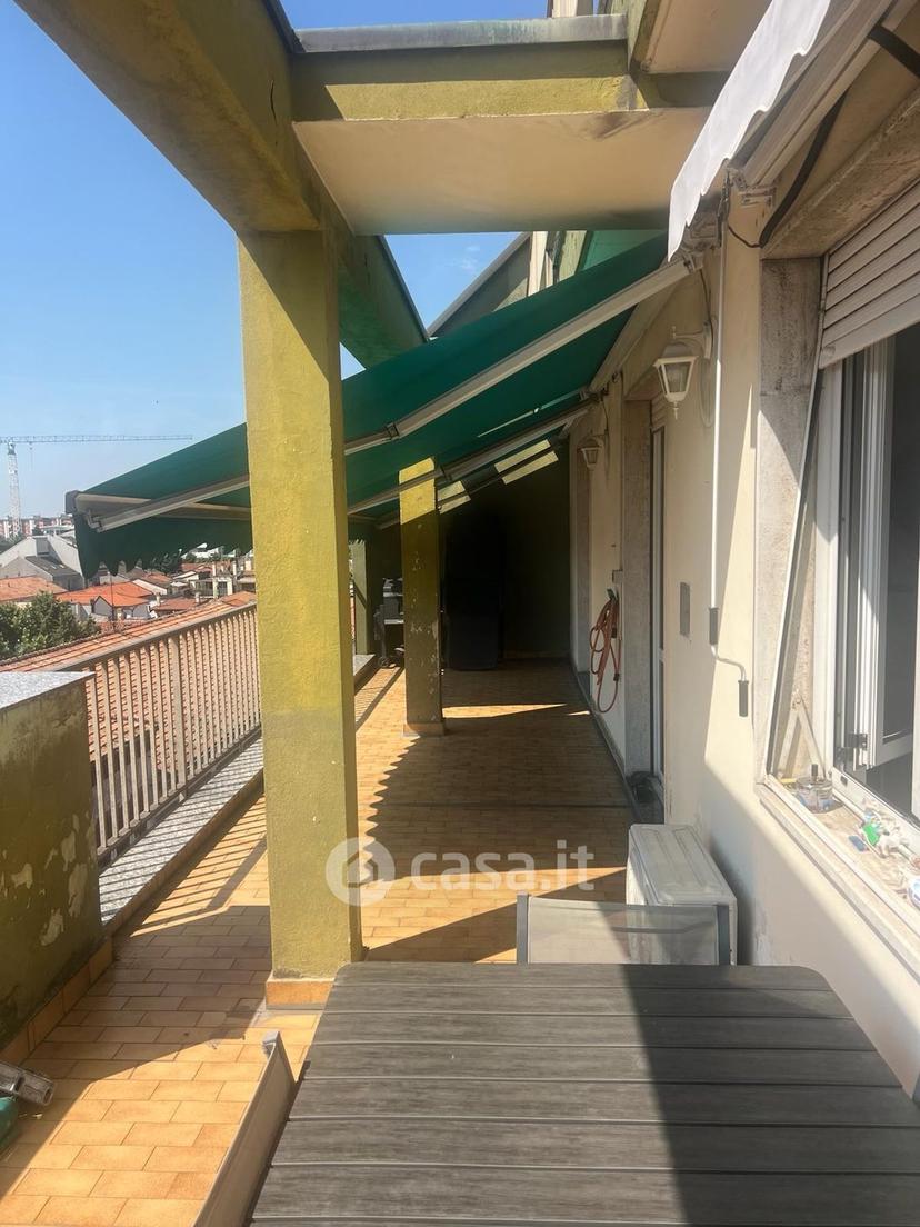 Trilocale in Via Don Carlo Colnaghi 14 — foto 21 di 24