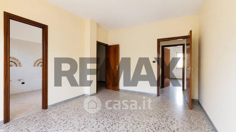 Appartamento in Viale Giulio Cesare 99 — foto 7 di 26