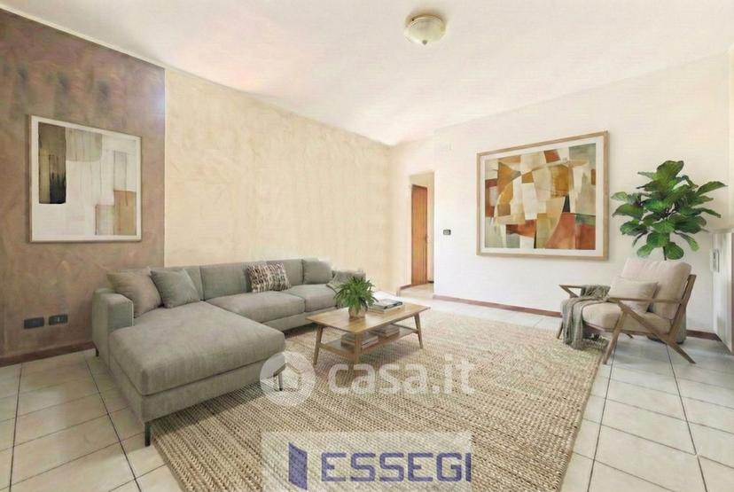 Quadrilocale in Via Cav. Attilio Porroni 10 — foto 9 di 27
