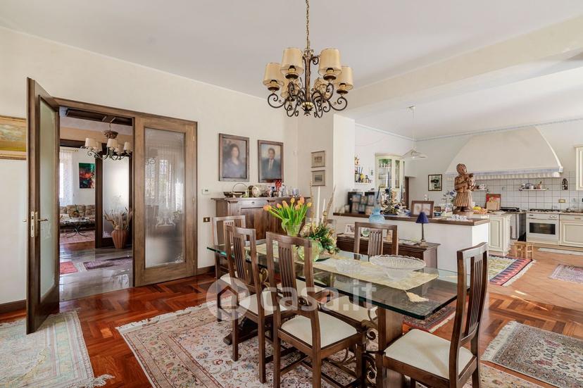Villa in Via Don Giovanni Minzoni — foto 75 di 81