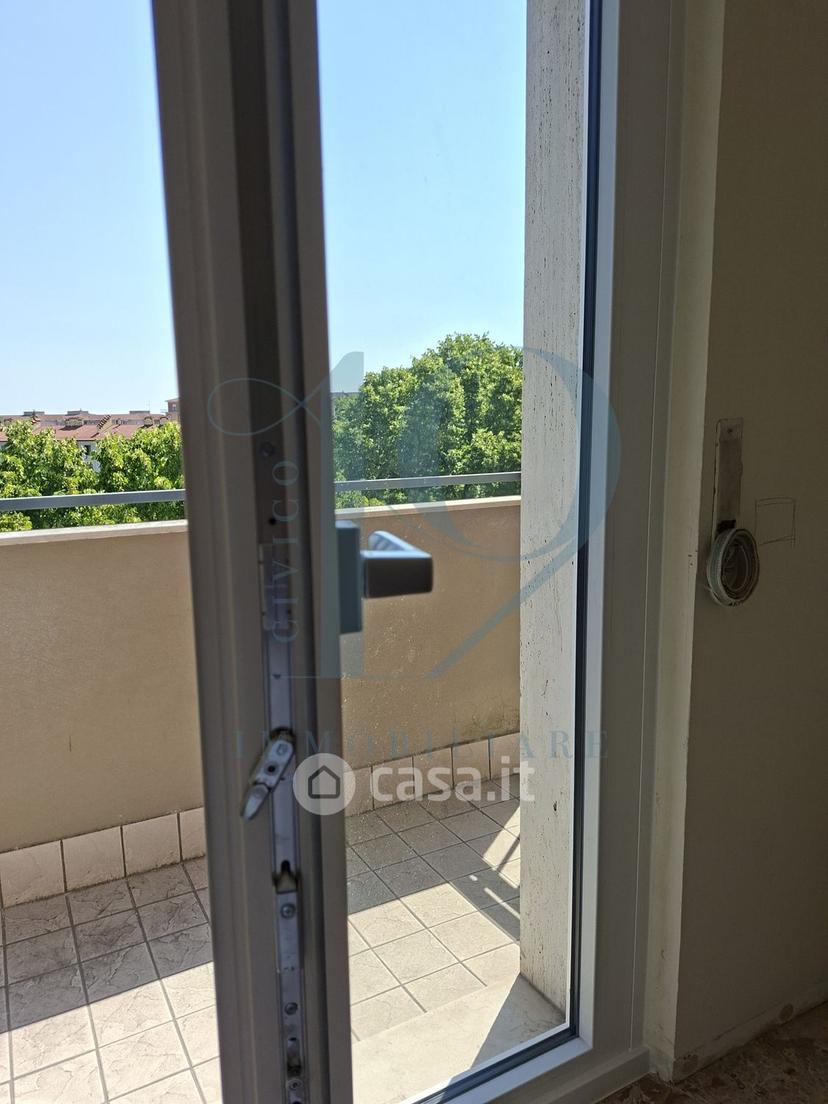 Bilocale in Viale Piacenza — foto 6 di 24
