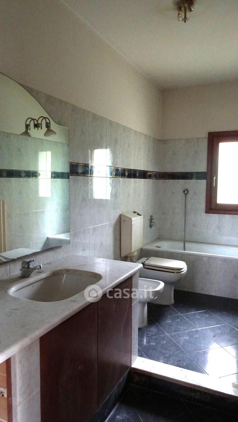 Villa in Via F. Caracciolo — foto 12 di 37
