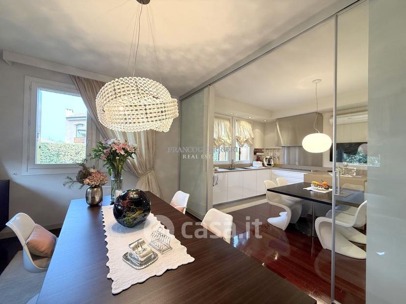 Villa in Via Maroncelli — foto 24 di 38