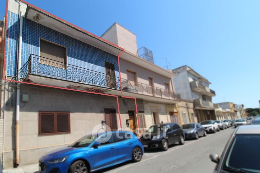 Trilocale in Via Udine 35 — foto 11 di 33