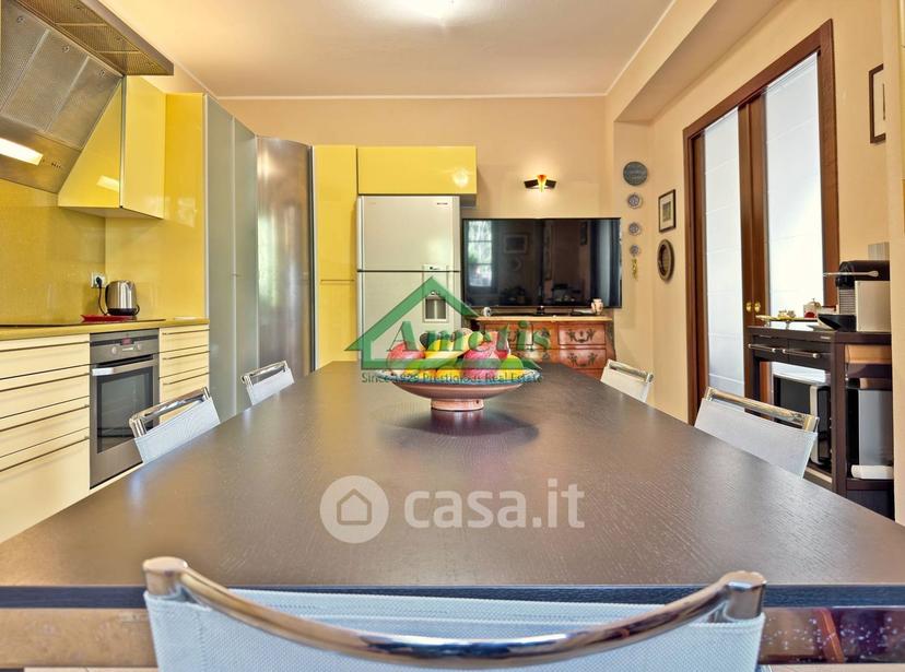 Villa in Via Cascine — foto 36 di 67