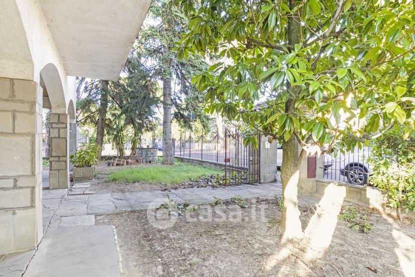 Villa in Via Giotto — foto 19 di 62