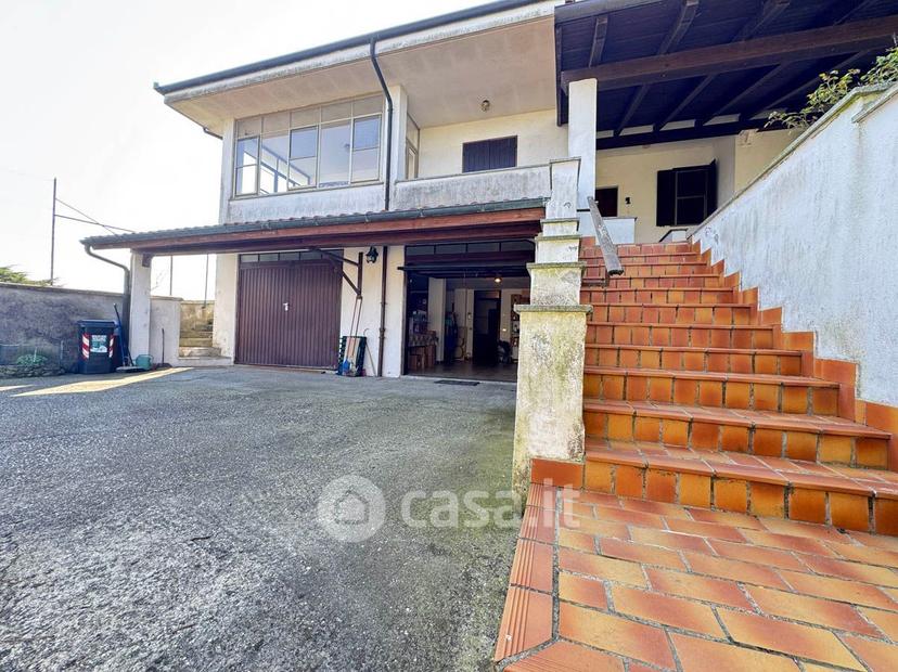 Villa in Strada Collina Ronzone 14 — foto 23 di 37