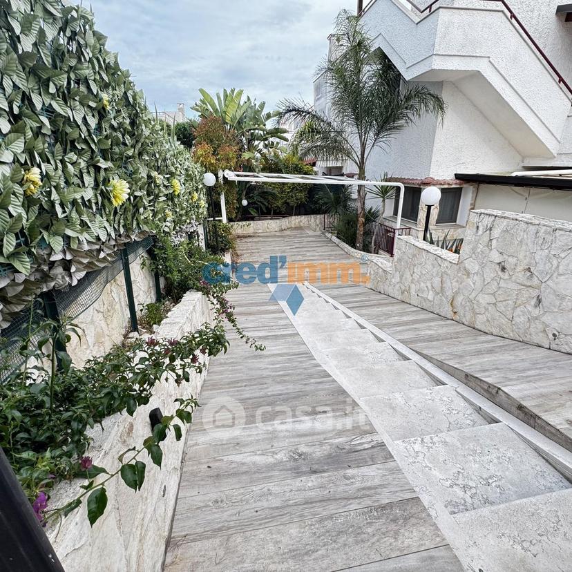 Villa in Viale La Testa — foto 25 di 25