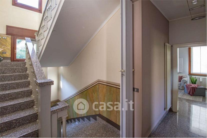 Villa in Via IV Novembre — foto 16 di 60
