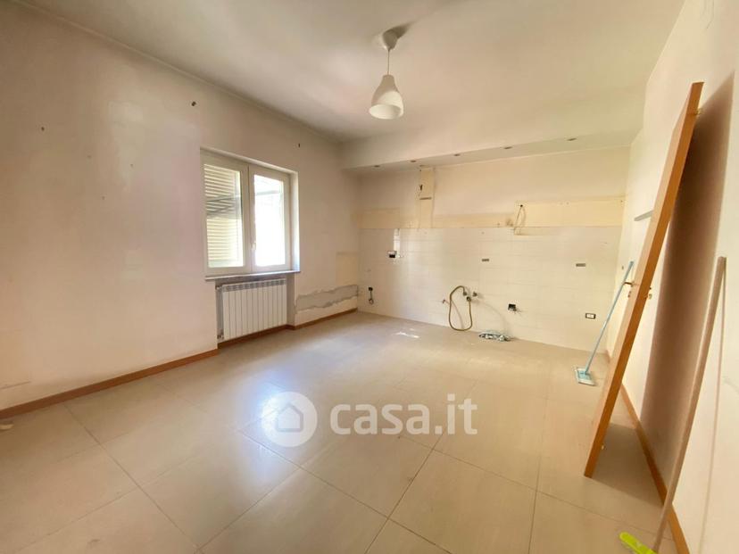 Quadrilocale in Via Eugenio Montale — foto 14 di 15