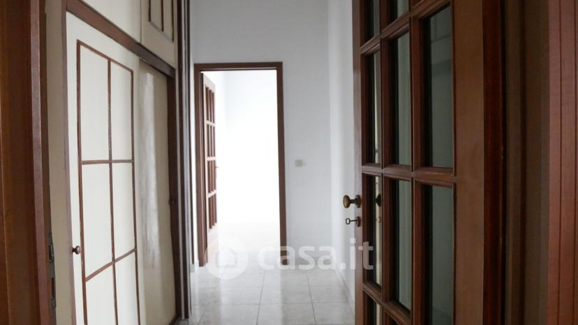 Trilocale in Via Taverna Campanile 70 — foto 33 di 38