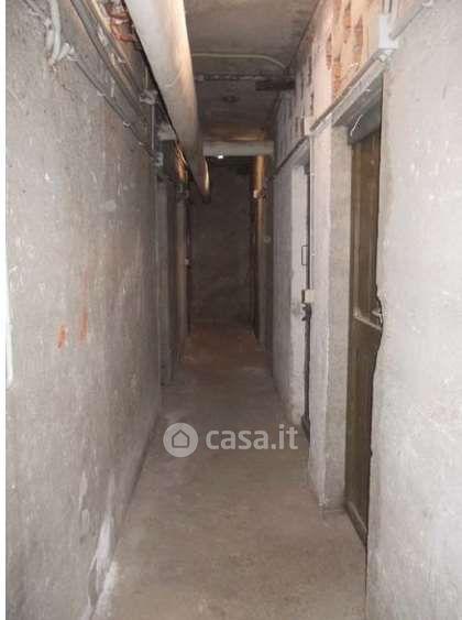 Bilocale in Via Madonna del Salvatore 6 — foto 8 di 45