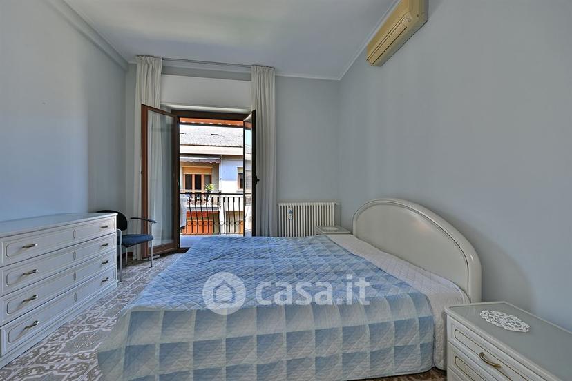 Quadrilocale in Via Neghelli 6 — foto 3 di 26