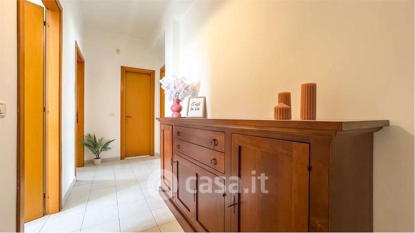 Trilocale in Viale Marconi 29 — foto 11 di 19