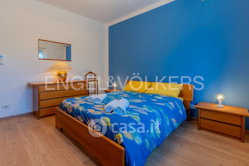 Villa in Via Mozart 7 — foto 28 di 35