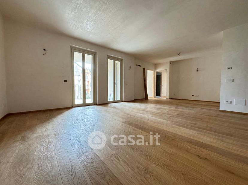 Trilocale in Via Giulio Monteverde 22 — foto 31 di 32
