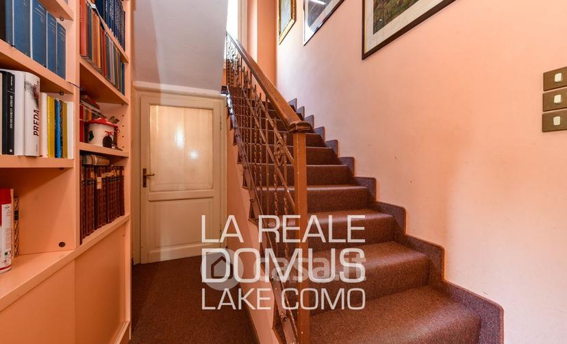 Villa in Via Roiano 2 — foto 11 di 40