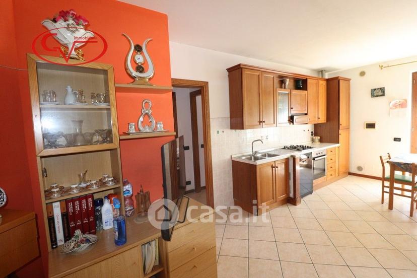 Trilocale in Via Oglio — foto 21 di 22