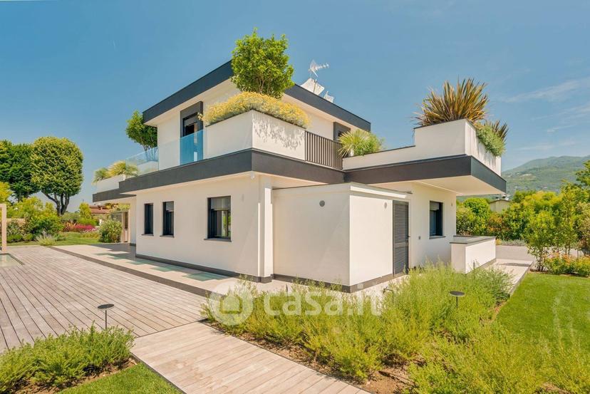 Villa in Via di Tonfano — foto 20 di 38