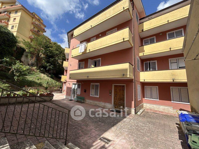 Trilocale in Via Umberto I 37 — foto 12 di 17