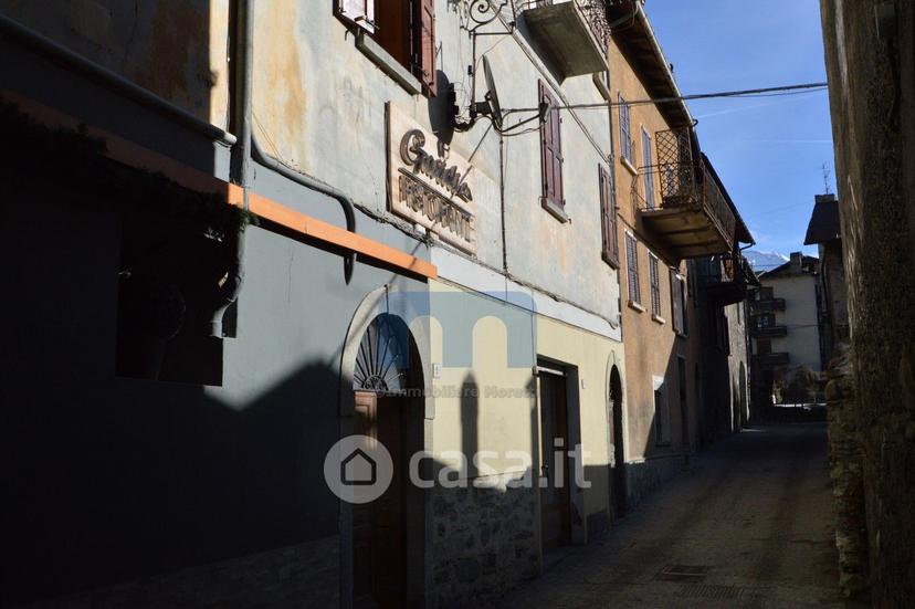 Trilocale in Via Alberti 5 — foto 13 di 33