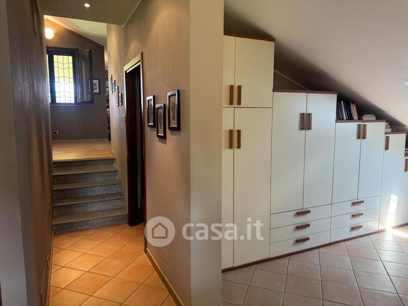 Villa in Via Falcone Giovanni — foto 20 di 122