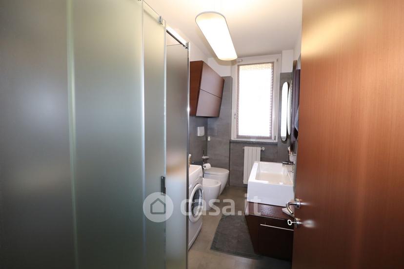 Trilocale in Via Silvio Pellico 18 — foto 16 di 35